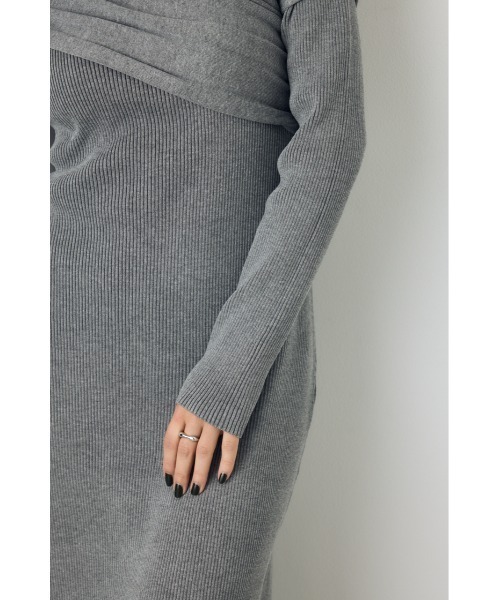 AZUL by moussy(アズールバイマウジー)の「アシンメトリーネックリブニットワンピース 秋服 冬服 春服 デート ホリデー オケージョン きれいめ フェミニン タイトワンピ(ワンピース・レディース・杢グレー/ブラック・MEDIUM/SMALL)」の18枚目の写真