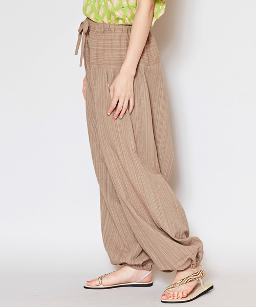 チャイハネ(チャイハネ)の「【チャイハネ】コップンサルエルパンツ(その他パンツ・レディース・ブラック/ベージュ/グリーン/パープル/レッド/ブルー・FREE)」の17枚目の写真