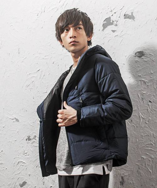 MinoriTY（マイノリティ）の「ボリュームネック中綿ジャケット（ブルゾン・メンズ・ネイビー/ブラック/ワイン/チャコール/ベージュ・M/XL/L/LL/S）」の4枚目の写真