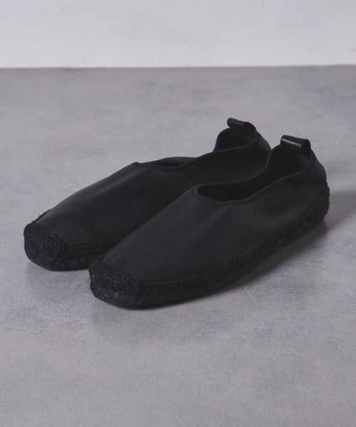 UNITED ARROWS(ユナイテッドアローズ)の「<HEREU(ヘリュー)> LEATHER ESPA ◆(スリッポン・メンズ・ブラウン/ブラック・42/41/40/43)」の3枚目の写真