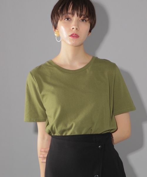 PAGEBOY（ページボーイ）の「クルーネックコットンＴシャツ（Tシャツ/カットソー・レディース・チャコールグレー/オフホワイト/ブラック/ダークブラウン/カーキ・FREE）」の5枚目の写真