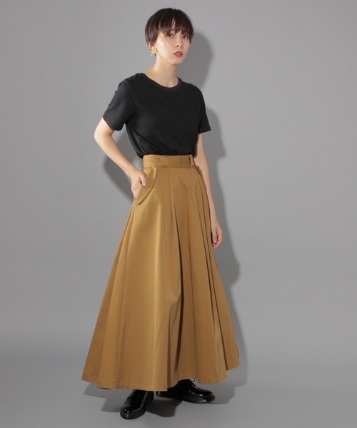 PAGEBOY（ページボーイ）の「クルーネックコットンＴシャツ（Tシャツ/カットソー・レディース・チャコールグレー/オフホワイト/ブラック/ダークブラウン/カーキ・FREE）」の20枚目の写真