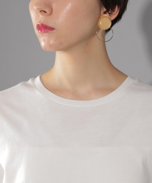 PAGEBOY（ページボーイ）の「クルーネックコットンＴシャツ（Tシャツ/カットソー・レディース・チャコールグレー/オフホワイト/ブラック/ダークブラウン/カーキ・FREE）」の13枚目の写真