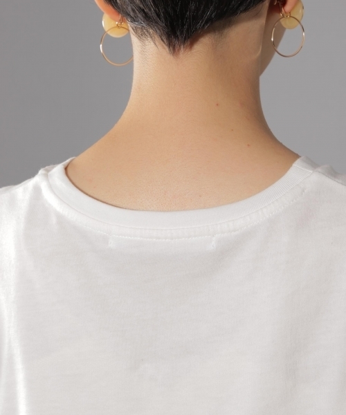 PAGEBOY（ページボーイ）の「クルーネックコットンＴシャツ（Tシャツ/カットソー・レディース・チャコールグレー/オフホワイト/ブラック/ダークブラウン/カーキ・FREE）」の10枚目の写真