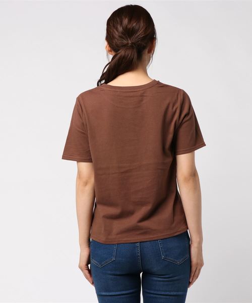 PAGEBOY（ページボーイ）の「クルーネックコットンＴシャツ（Tシャツ/カットソー・レディース・チャコールグレー/オフホワイト/ブラック/ダークブラウン/カーキ・FREE）」の7枚目の写真