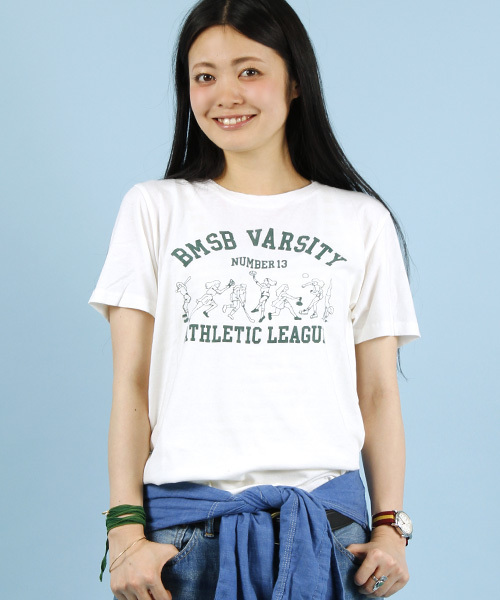 BEAMS BOY(ビームスボーイ)の「BEAMS BOY / カレッジ プリントT② ***(Tシャツ/カットソー・レディース・ホワイト/チャコールグレー・ONE SIZE)」の2枚目の写真