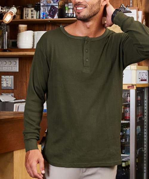 BARK MANHATTAN(バークマンハッタン)の「サーマル クルー ヘンリー 長袖 ロング丈 ワッフル Tシャツ(Tシャツ/カットソー)」|グリーン系その他