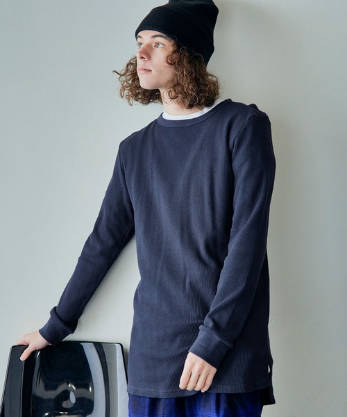 BARK MANHATTAN(バークマンハッタン)の「サーマル クルー ヘンリー 長袖 ロング丈 ワッフル Tシャツ(Tシャツ/カットソー)」|ネイビー