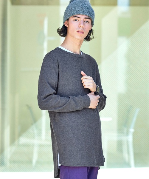BARK MANHATTAN(バークマンハッタン)の「サーマル クルー ヘンリー 長袖 ロング丈 ワッフル Tシャツ(Tシャツ/カットソー)」|チャコール