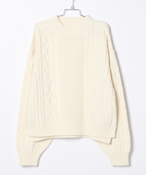 GLOBAL WORK（グローバルワーク）の「【ジュニア】洗えるハイネックニット/821624（ニット/セーター・キッズ・ホワイト/ライトブルー/ブラック・MEDIUM/LARGE）」の2枚目の写真