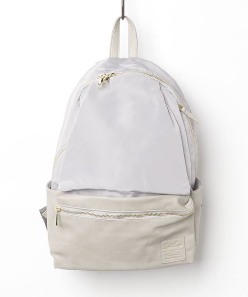Legato Largo(レガートラルゴ)の「Legato Largo / 10ポケットリュック(バックパック/リュック・レディース・ブラック/ベージュ/ネイビー/グレー/ブラック系その他・FREE)」の4枚目の写真