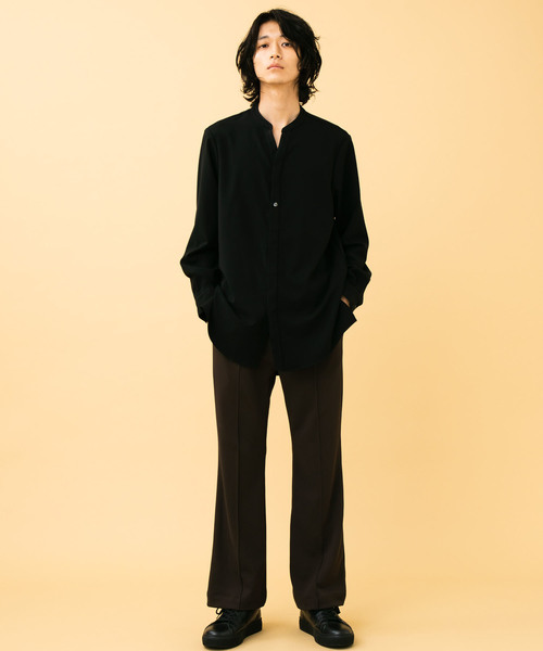 STUDIOUS(ステュディオス)の「【STUDIOUS】ドライタッチツイルVネックシャツ(シャツ/ブラウス・メンズ・ブラック/グレイッシュベージュ・1/2/3)」の12枚目の写真