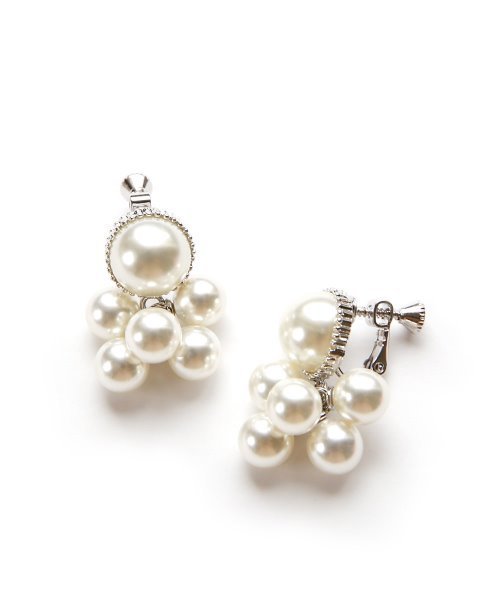 colleca la(コレカラ)の「ボリュームパールイヤリング(イヤリング・レディース・シルバー/ゴールド・フリ-)」の7枚目の写真