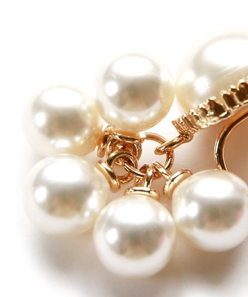 colleca la(コレカラ)の「ボリュームパールイヤリング(イヤリング・レディース・シルバー/ゴールド・フリ-)」の10枚目の写真