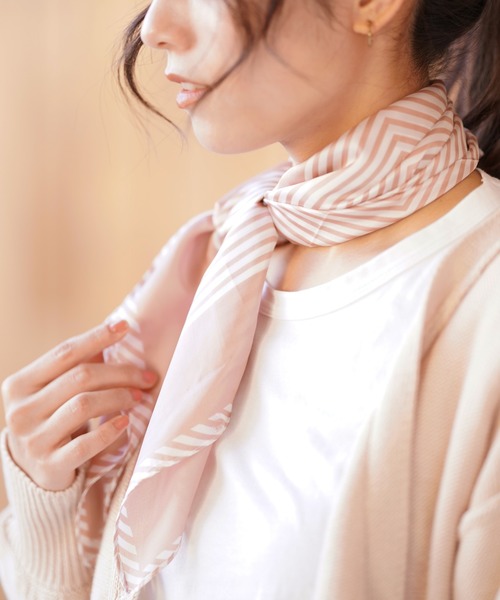 rps（アールピーエス）の「リング付きスカーフ（バンダナ/スカーフ・レディース・ブラック/ベージュ/ブラウン/グレー/ピンク/ブルー/グリーン/アイボリー/マスタード/ラベンダー/イエロー系その他・フリー）」の11枚目の写真