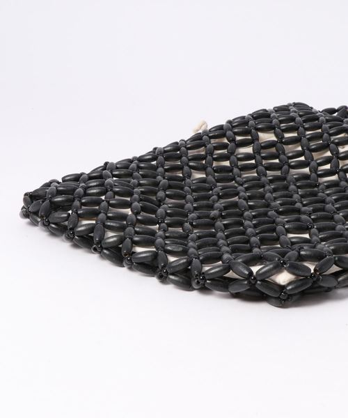 KOBE LETTUCE（コウベレタス）の「ウッドビーズトートバッグ（トートバッグ・レディース・ブラック/ベージュ/ブラウン・FREE）」の5枚目の写真