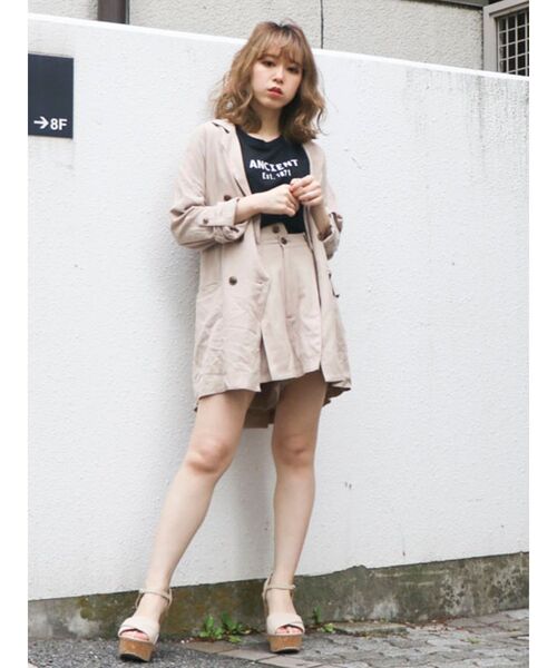 dazzlin(ダズリン)の「ベルト付ダブルジャケット【セットアップ】(テーラードジャケット・レディース・ベージュ/ブラウン/アイボリー・FREE)」の6枚目の写真