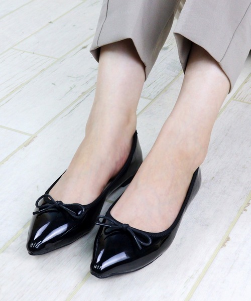 AAA+(サンエープラス)の「AAA / ポインテッドトゥフラットバレエパンプス(3540)(バレエシューズ・レディース・ブラック/ベージュ/ブラック系その他/ブラック系その他2・LL/3L/SS/S/M/L)」の3枚目の写真