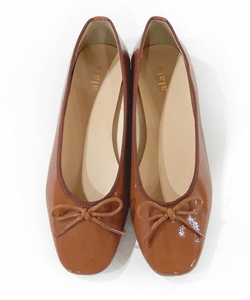 alala（アララ）の「スクエアトゥバレエシューズ/フラットパンプス　◆（バレエシューズ・レディース・アイボリー/ブラック/ブラウン・S/M/L/LL）」の3枚目の写真