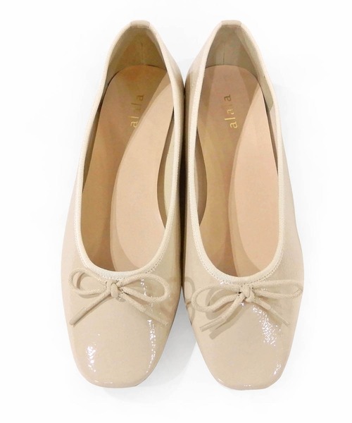 alala（アララ）の「スクエアトゥバレエシューズ/フラットパンプス　◆（バレエシューズ・レディース・アイボリー/ブラック/ブラウン・S/M/L/LL）」の2枚目の写真