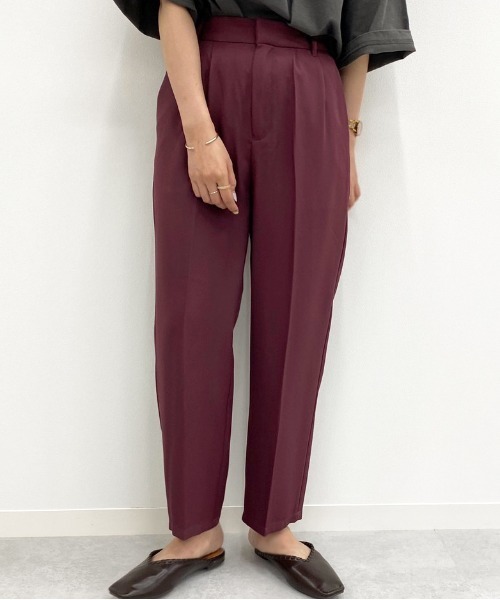 apres jour mignon（アプレジュールミニョン）の「シュエットリラックステーパード【ZOZOTOWN限定アイテム】（その他パンツ・レディース・その他/ダークブラウン/ブラック/ダークグリーン/アイボリー/マスタード/オレンジ/ボルドー/ブルー系その他/パープル・SMALL/MEDIUM/X-LARGE）」の8枚目の写真