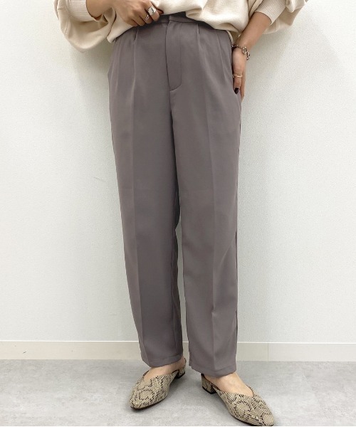 apres jour mignon（アプレジュールミニョン）の「シュエットリラックステーパード【ZOZOTOWN限定アイテム】（その他パンツ・レディース・その他/ダークブラウン/ブラック/ダークグリーン/アイボリー/マスタード/オレンジ/ボルドー/ブルー系その他/パープル・SMALL/MEDIUM/X-LARGE）」の17枚目の写真