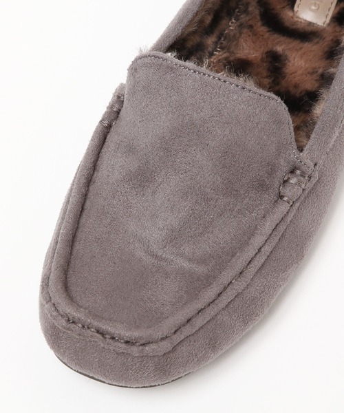 GLOBAL WORK(グローバルワーク)の「フワモコ撥水モカシン/893372(モカシン/デッキシューズ・レディース・ブラック/ブラウン/アイボリー/グレー/ブラウン系その他/ダークグレー/ダークブラウン/ライトグレー/その他/ブラウン系その他7・SMALL/MEDIUM/LARGE/X-LARGE)」の18枚目の写真