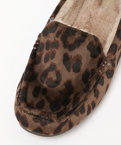 GLOBAL WORK(グローバルワーク)の「フワモコ撥水モカシン/893372(モカシン/デッキシューズ・レディース・ブラック/ブラウン/アイボリー/グレー/ブラウン系その他/ダークグレー/ダークブラウン/ライトグレー/その他/ブラウン系その他7・SMALL/MEDIUM/LARGE/X-LARGE)」の16枚目の写真