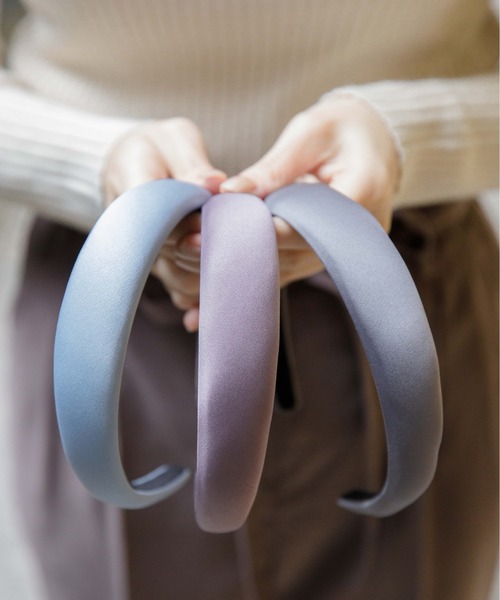 flower（フラワー）の「ボリュームカラーヘアバンド（カチューシャ・レディース・ピンク/ブルー/ベージュ・FREE）」の7枚目の写真