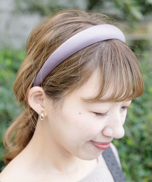 flower（フラワー）の「ボリュームカラーヘアバンド（カチューシャ・レディース・ピンク/ブルー/ベージュ・FREE）」の4枚目の写真