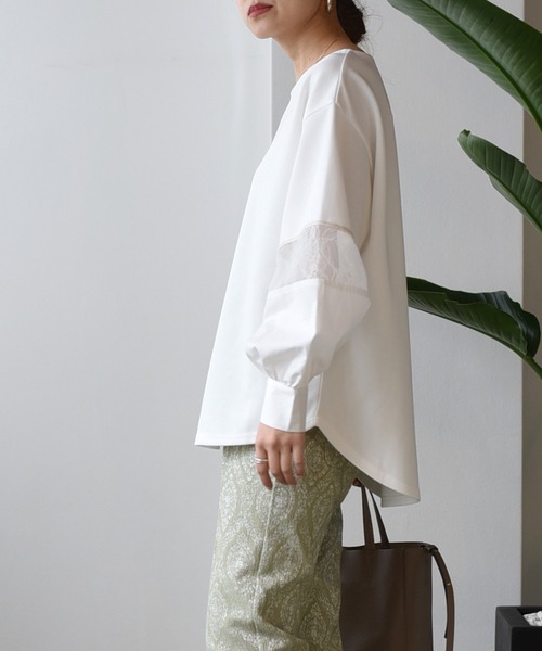 Eimee Law(エイミーロウ)の「シャツスリーブドッキングカットTOPS(Tシャツ/カットソー・レディース・オフホワイト/チャコールグレー/ブラック・38)」の5枚目の写真