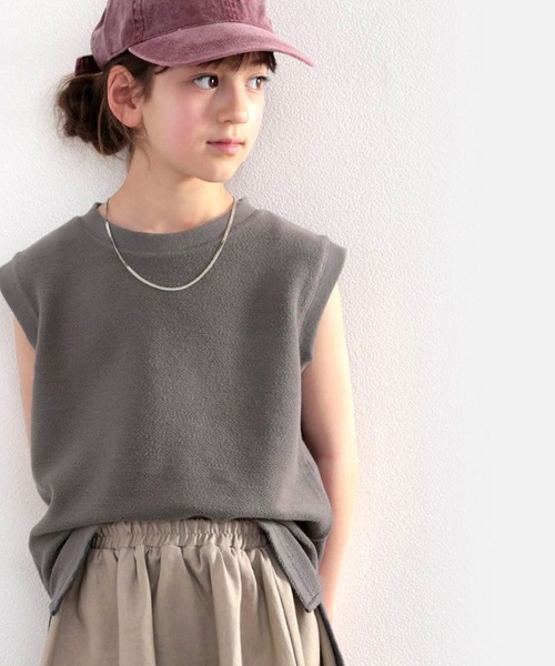 classicalelf(クラシカルエルフ)の「キッズ ふわり柔らか♪USAコットン&パイル地ノースリーブトップス(Tシャツ/カットソー・キッズ・ホワイト/ブラック/グレー/グレイッシュベージュ・130/140/150/160)」の4枚目の写真