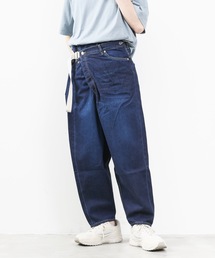 KAZUYUKI KUMAGAI ATTACHMENT（カズユキクマガイアタッチメント）の「11.5OZ DENIM TAPERED ASYMMETRIC（デニムパンツ）」