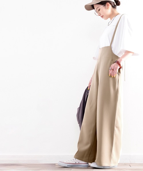 classicalelf（クラシカルエルフ）の「さらっと、リラックス。サスペンダー付きサロペットパンツ（サロペット/オーバーオール・レディース・ブラック/ブラウン/グリーン/ホワイト系その他・SMALL/MEDIUM/LARGE/X-LARGE）」の3枚目の写真