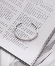 フェイクレザーバングル