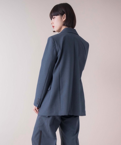 La SRIC（ラスリック）の「La SRIC / SSピークドラペルジャケット 【セットアップ可】（テーラードジャケット・レディース・ベージュ/インディゴブルー・38）」の18枚目の写真