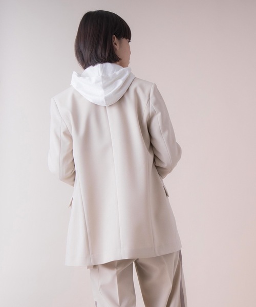 La SRIC（ラスリック）の「La SRIC / SSピークドラペルジャケット 【セットアップ可】（テーラードジャケット・レディース・ベージュ/インディゴブルー・38）」の19枚目の写真