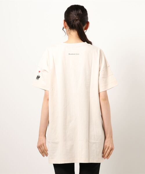 Right-on(ライトオン)の「【BRANDALISED】エンボスプリントTシャツ バンクシー(Tシャツ/カットソー・レディース・イエロー/ブラック/ブラウン/ベージュ/グリーン/オフホワイト・L/M)」の10枚目の写真