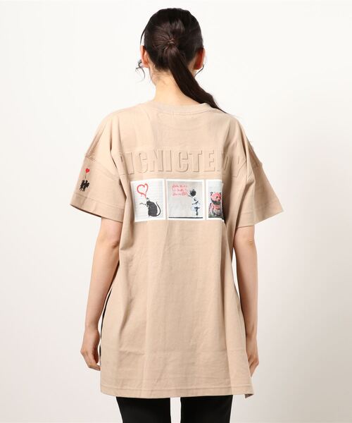 Right-on(ライトオン)の「【BRANDALISED】エンボスプリントTシャツ バンクシー(Tシャツ/カットソー・レディース・イエロー/ブラック/ブラウン/ベージュ/グリーン/オフホワイト・L/M)」の11枚目の写真