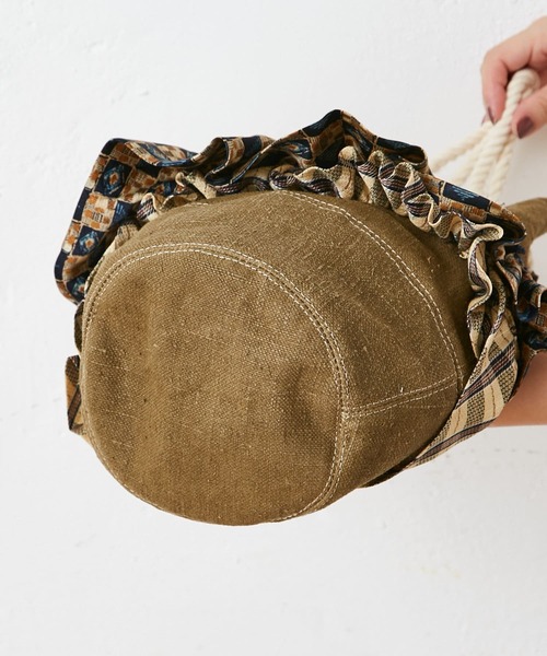 BEARDSLEY（ビアズリー）の「【アソート】ヴィンテージネクタイバッグ（ショルダーバッグ・レディース・カーキ・FREE）」の8枚目の写真