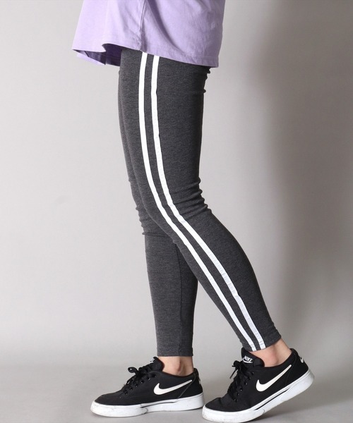 BAYBLO（ベイブロ）の「(SB)【ストレッチ】親子コーデが楽しめちゃう^^ 2本ライン レギンス（レギンス/スパッツ・レディース・ブラック/チャコールグレー/杢グレー・FREE）」の7枚目の写真
