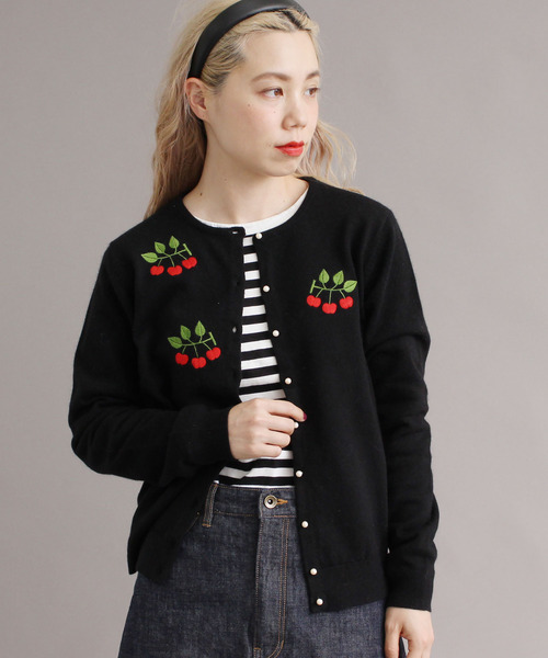 peu pres(プープレ)の「●ヒメリンゴ刺繍 カーディガン(ニット/セーター・レディース・ホワイト/ブラック・FREE)」の15枚目の写真