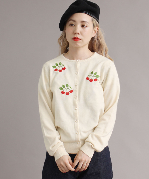 peu pres(プープレ)の「●ヒメリンゴ刺繍 カーディガン(ニット/セーター・レディース・ホワイト/ブラック・FREE)」の20枚目の写真