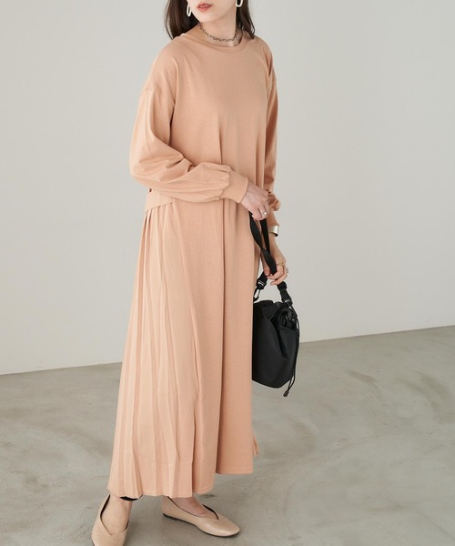 Chaco closet（チャコ クローゼット）の「バックプリーツ異素材