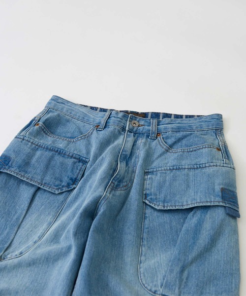 CUBE SUGAR(キューブシュガー)の「11ozデニム サイドポケット テーパードパンツ(デニムパンツ・レディース・インディゴブルー/ライトブルー・S/M)」の4枚目の写真
