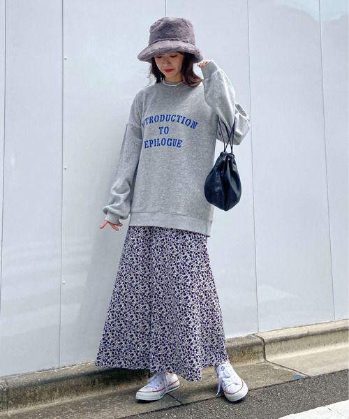 EPIMI E'PIMMY(エピミエピミー)の「《ユニセックス》ヴィンテージレタリングスウェット(スウェット・レディース・ネイビー/オフホワイト/杢グレー・MEDIUM)」の5枚目の写真