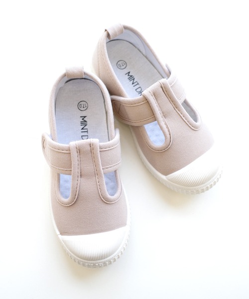 AmiAmi(アミアミ)の「Tストラップキッズスニーカー(スニーカー・キッズ・グレイッシュベージュ/イエロー/ホワイト×ブラック・14.5cm/16.5cm/16cm/15cm/17cm/18cm)」の21枚目の写真