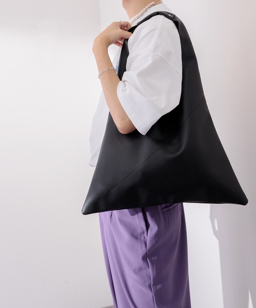 Adoon plain（アドーンプレーン）の「【Adoon plain】フェイクレザートートバッグ（トートバッグ・メンズ・ブラック/グレー・FREE）」の11枚目の写真