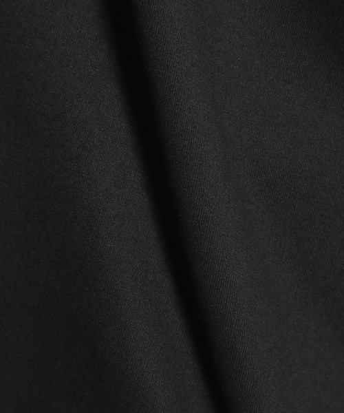 niko and...(ニコアンド)の「2WAYスクエアカラープルオーバー(Tシャツ/カットソー・レディース・ライトブルー/ブラック/オフホワイト・FREE)」の6枚目の写真