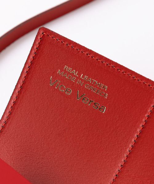 VICE VERSA（バイスバース）の「【VICE VERSA】スクエアショルダーバッグ（トートバッグ・レディース・ブラック/レッド・フリー）」の12枚目の写真